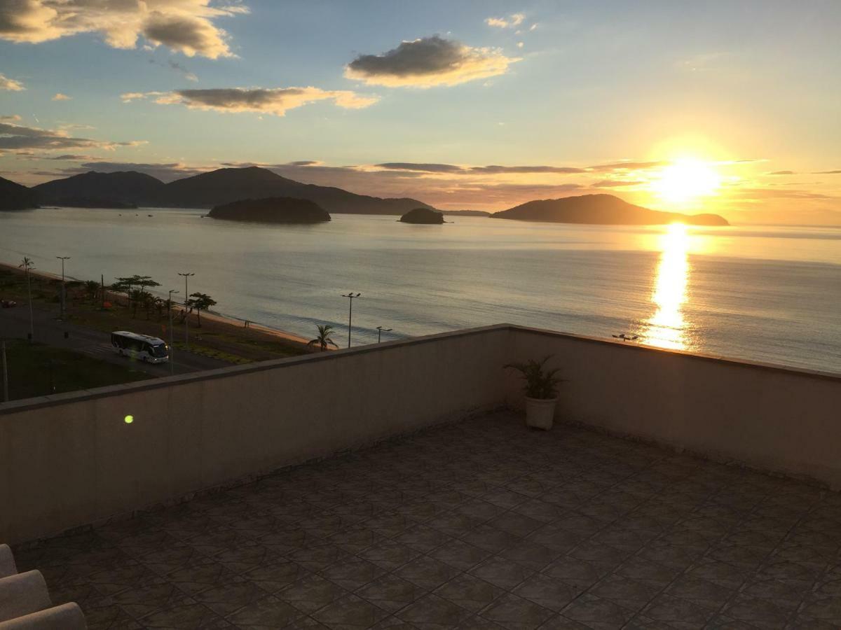 Vista Lateral Mar Massaguacu Apartment คารากัวตาตูบา ภายนอก รูปภาพ